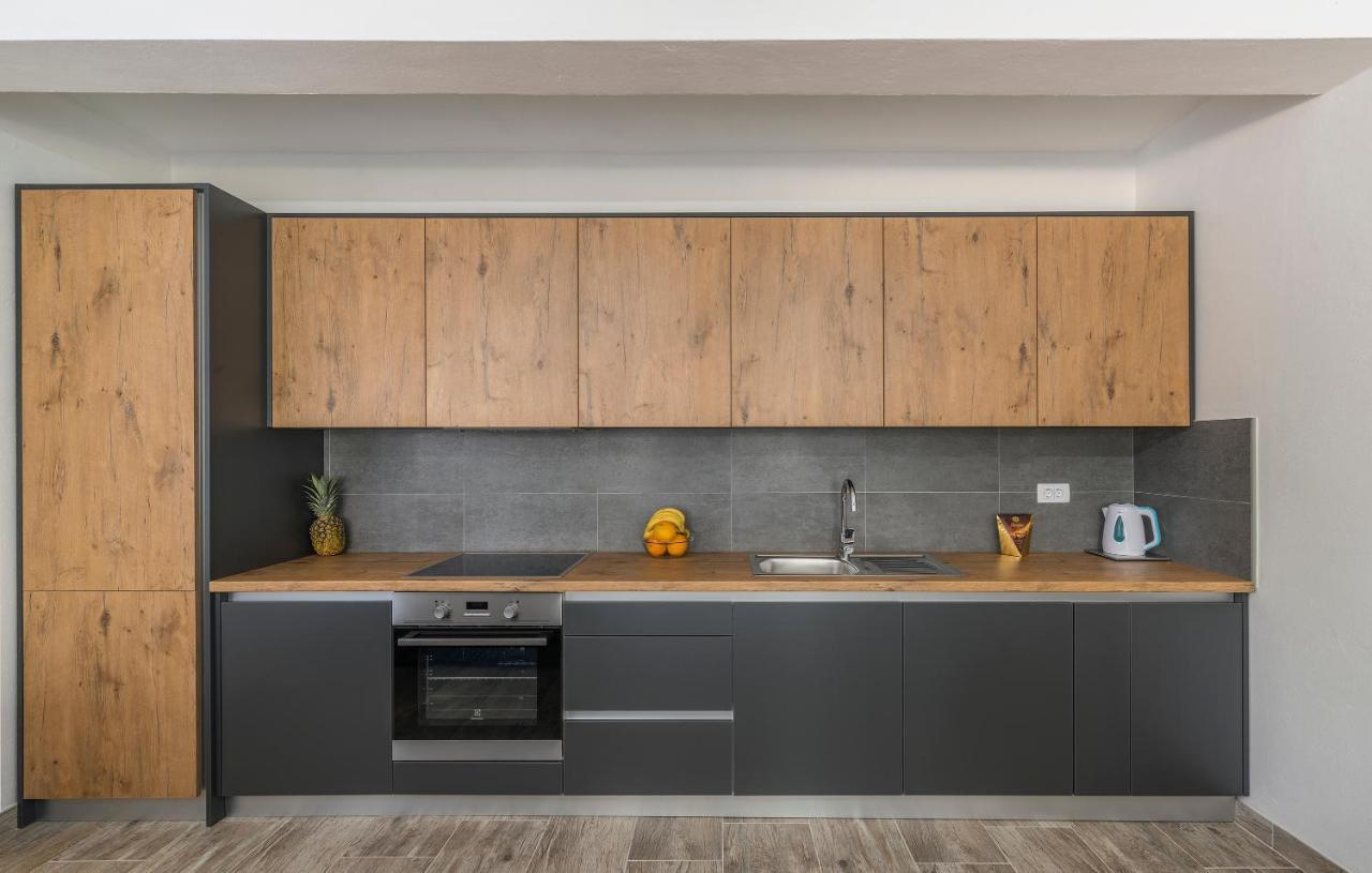 Apartmani Natalija Пореч Экстерьер фото