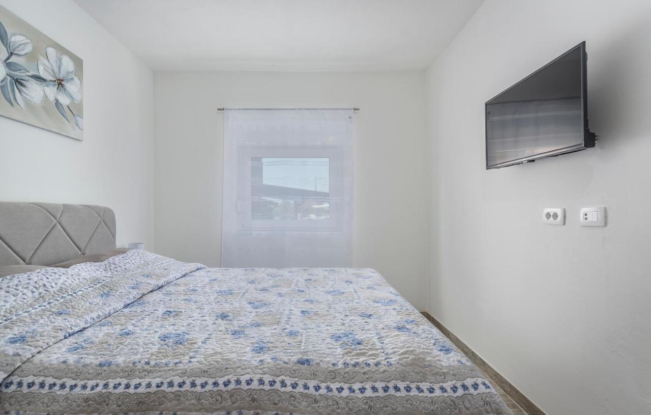 Apartmani Natalija Пореч Экстерьер фото