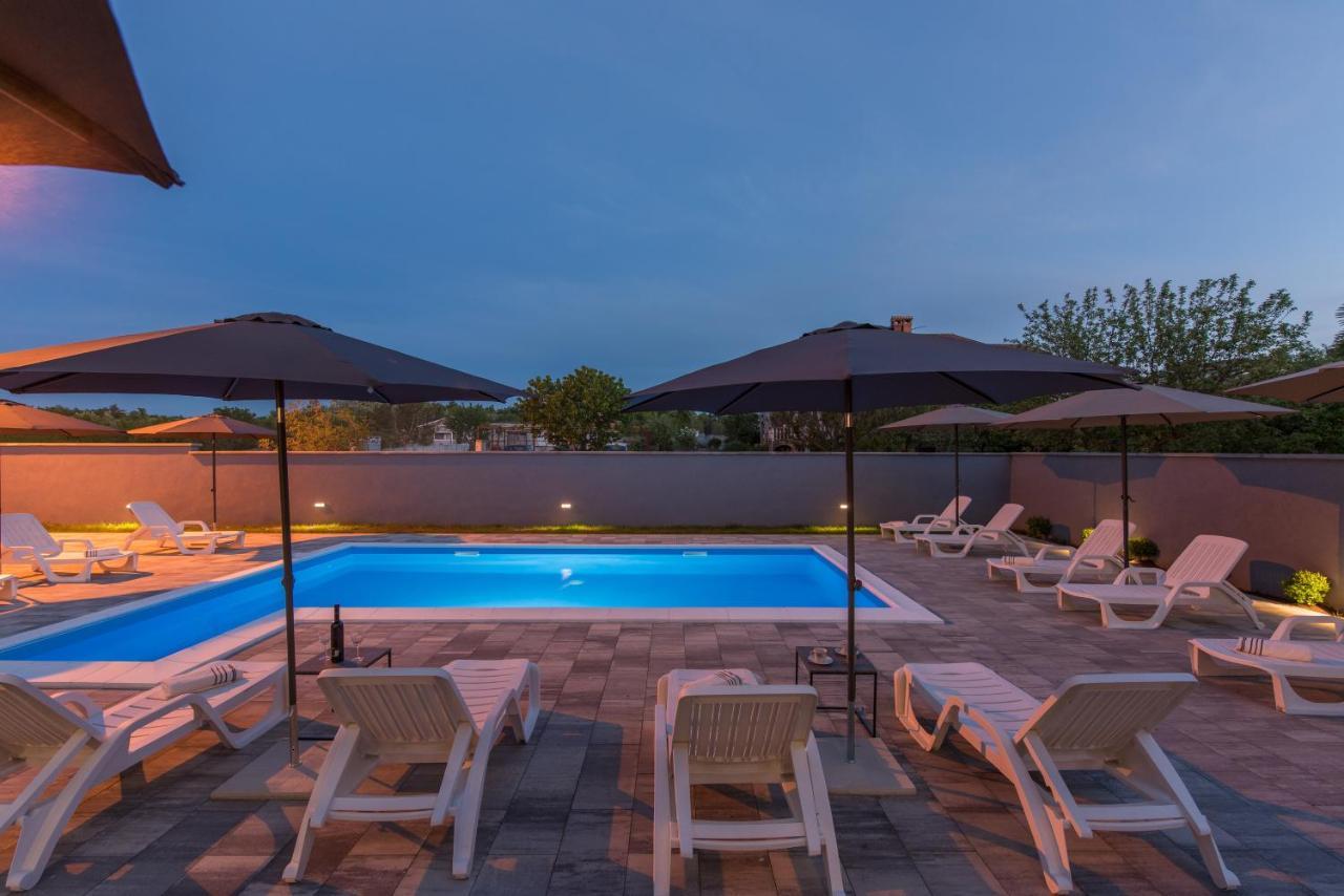Apartmani Natalija Пореч Экстерьер фото