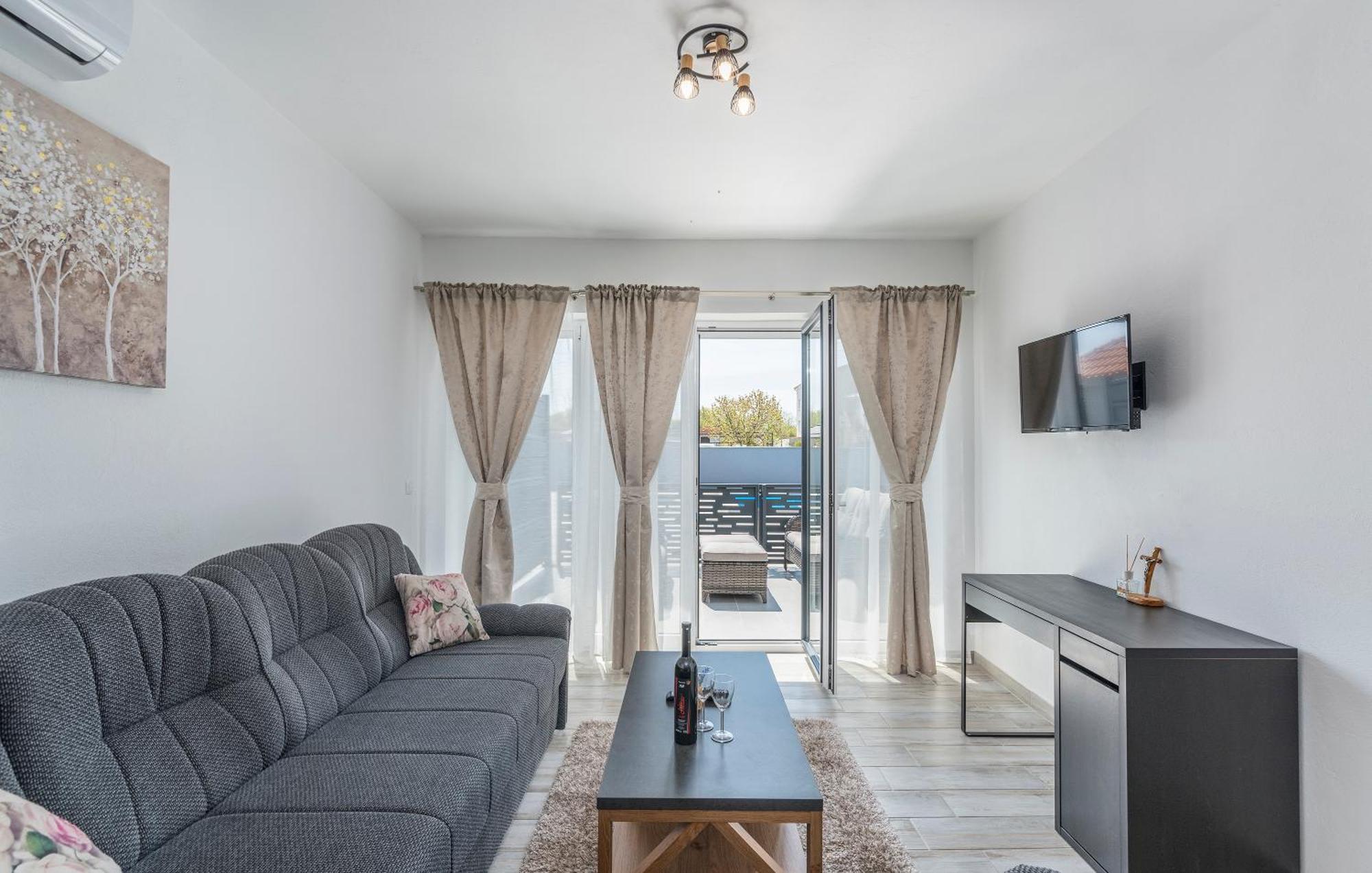 Apartmani Natalija Пореч Экстерьер фото